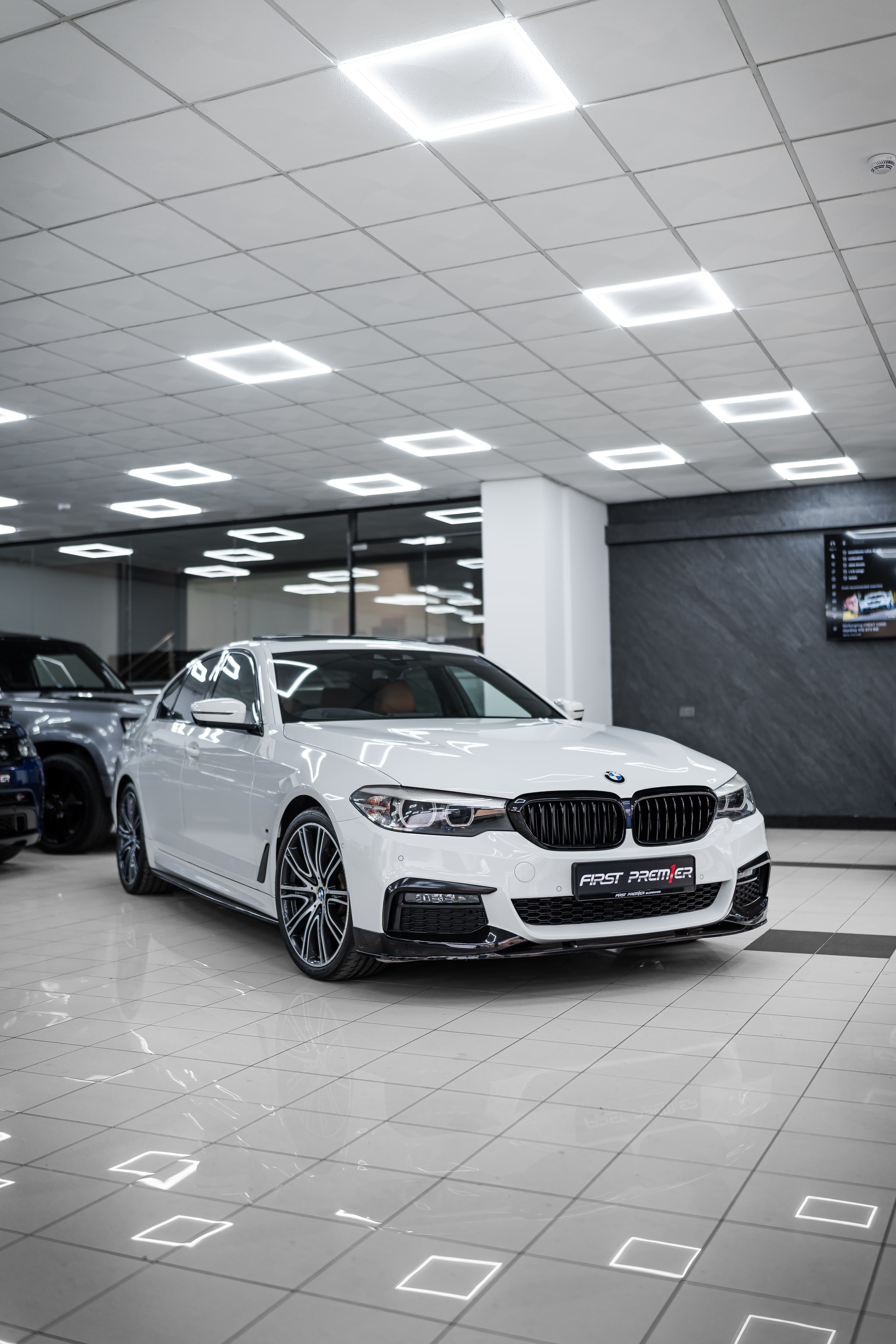 BMW 530e M Sport Front