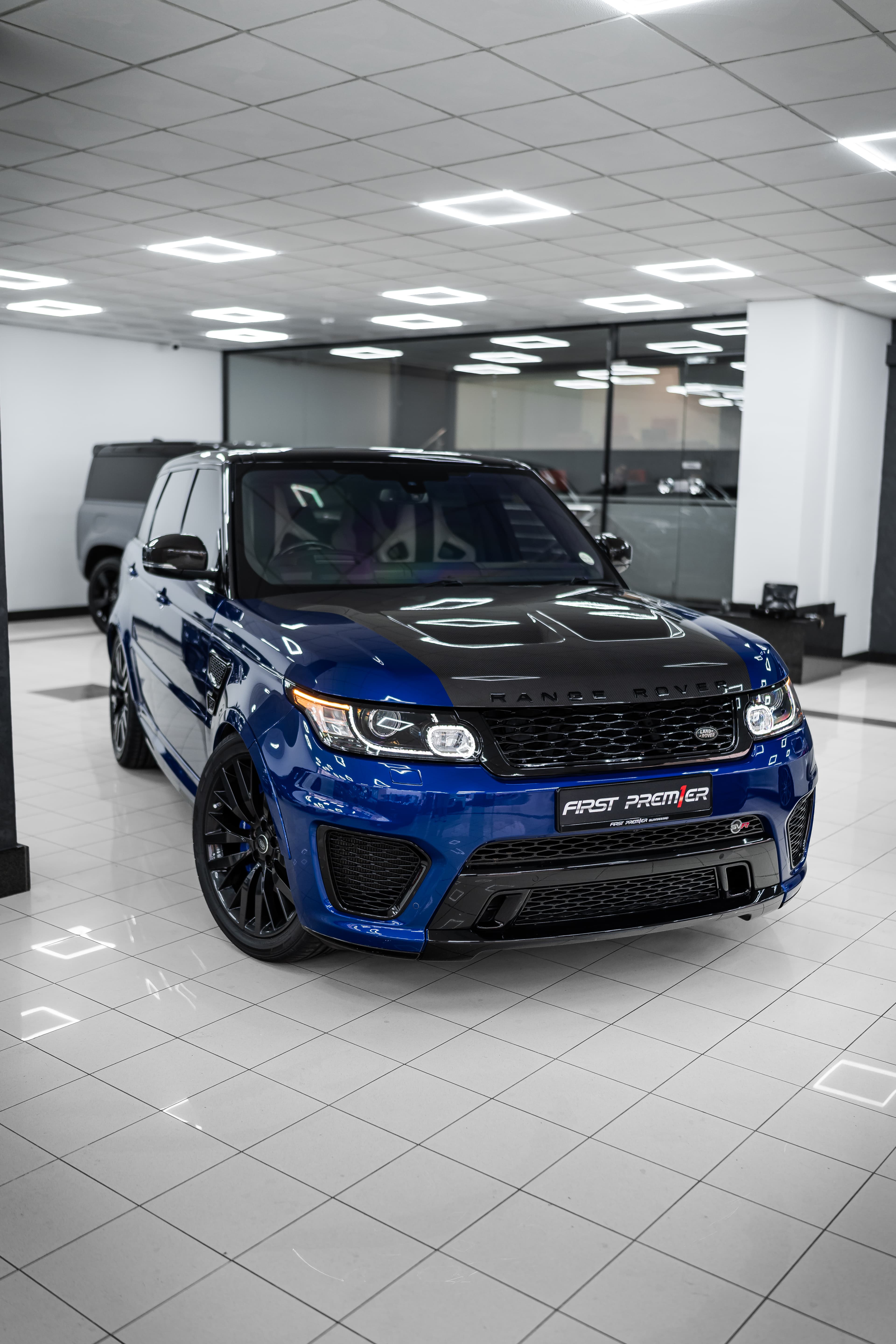 2017 Range Rover Sport SVR