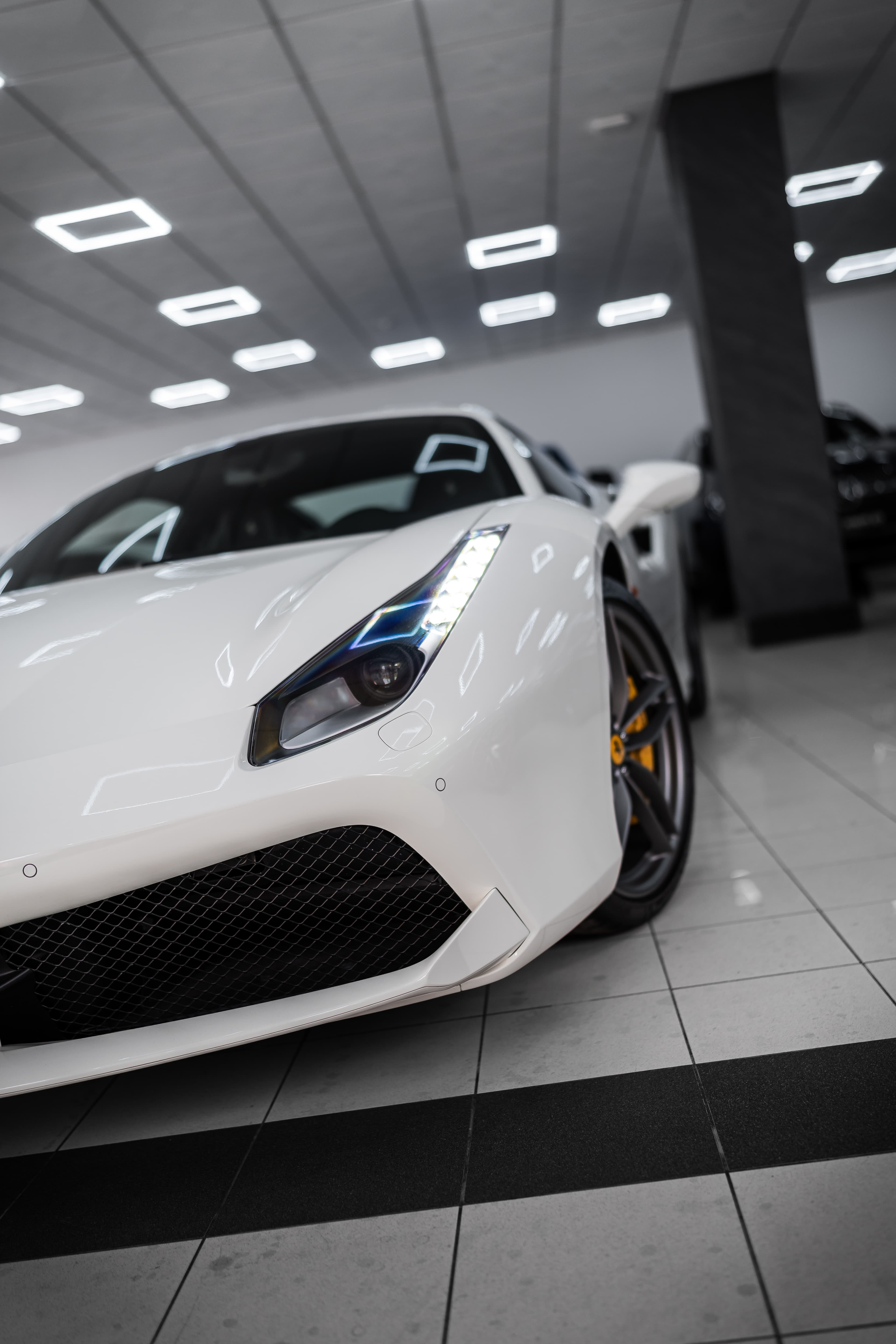 Ferrari 488 GTB White